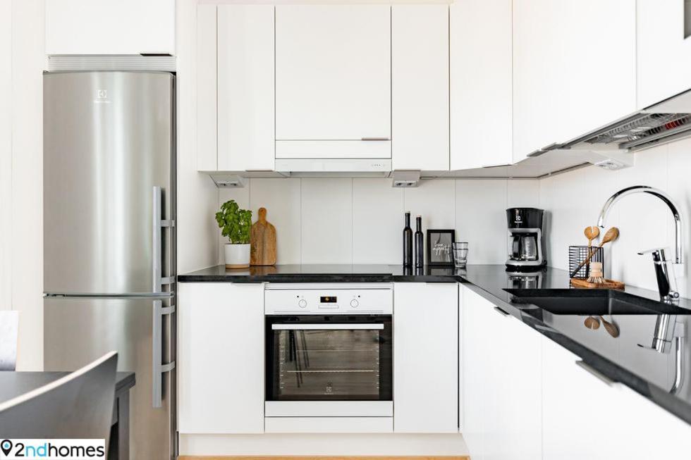 "Kanava" - New 1Br Apartment With Sauna, Balcony & Views, Hosted By 2Ndhomes Tampere Exterior foto